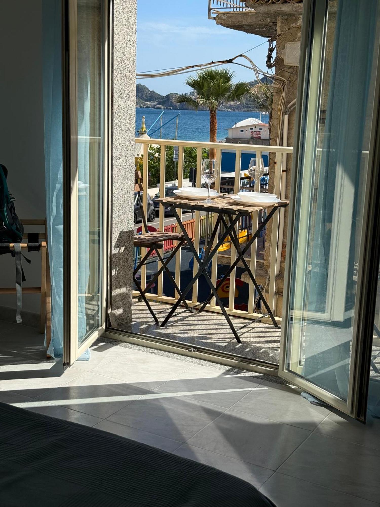 Apartmán Family House Letojanni Taormina Exteriér fotografie